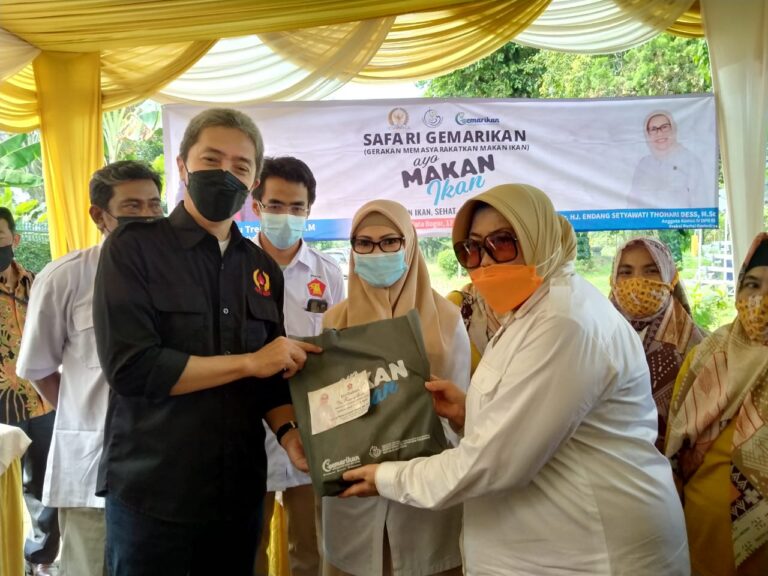 Lewat Aksi Gemarikan, Endang S Thohari Ajak Warga Buat Kolam Protein 4 endang