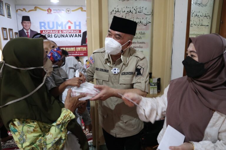 Di Akhir Jum’at Ramadhan, Heri Gunawan Santuni Ratusan Anak Yatim 4 heri gunawan