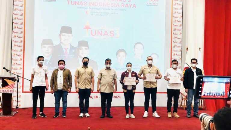 Ahmad Muzani: TIDAR Diharapkan Bisa Lanjutkan Perjuangan Estafet Kepemimpinan Partai Gerindra di Masa Depan 4 7AFC186D 5D56 49BC 8351 6000B4925AAF