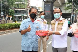 HUT ke-14 Gerindra, Satria Bagikan Ribuan Makanan Siap Santap 6 bbg2 1