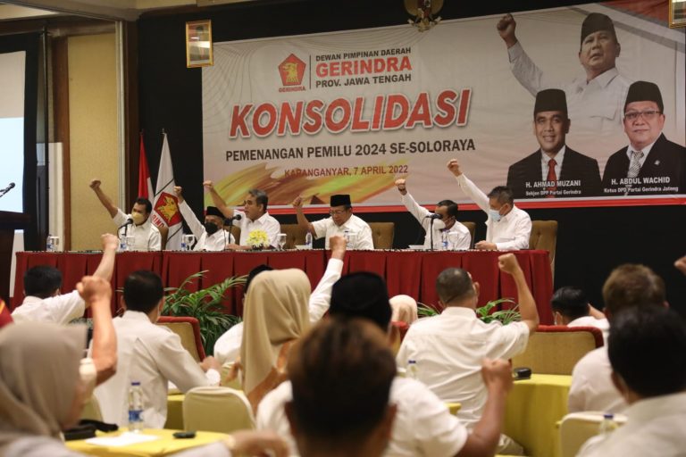 Muzani: Enternain Politik Tidak Selesaikan Substansi Masalah yang Dihadapi Rakyat 4 6470b59c 15f0 4fbb a804 c8251cfad23f