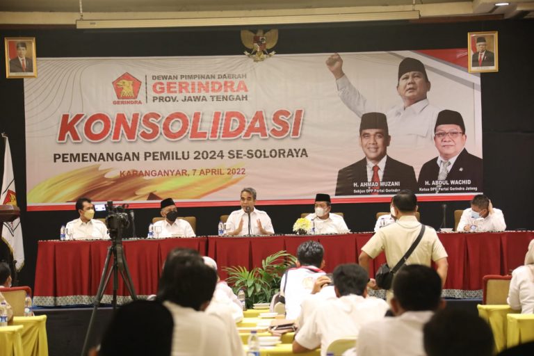 Sekjen Gerindra: Prabowo Lebih Utamakan Substansi Ketimbang Kepentingan Gimmick Politik 4 fce59750 0b9a 4877 8c36 535aed58cf3a