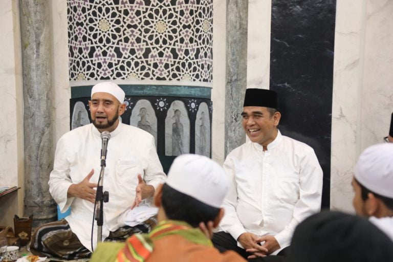 Sekjen Gerindra Temui Habib Syech: Kami Ingin Kemuliaan Perjuangan Ini Tetap Terjaga 4 muzanisolo