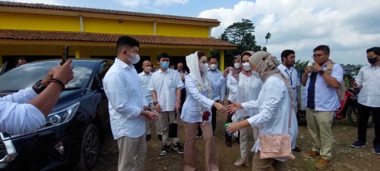 Dokter Keliling Gerindra Intens Gelar Pengobatan Gratis di Jabar dan Jateng 4 novita