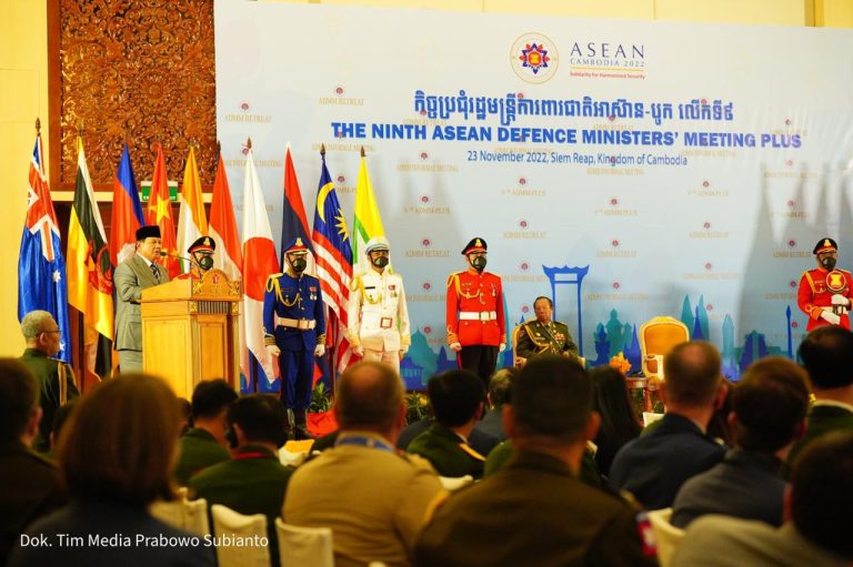 Menhan Prabowo Terima Penetapan Indonesia sebagai Tuan Rumah Forum Menhan Se-ASEAN di 2023 4 prabowokamboja
