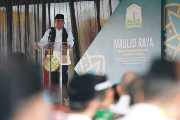 Hadiri Maulid Raya, Muzani Sampaikan Pesan Prabowo: Aceh Damai, Indonesia Kuat 4 f7ffa212 be0a 4240 bed3 681736d41409