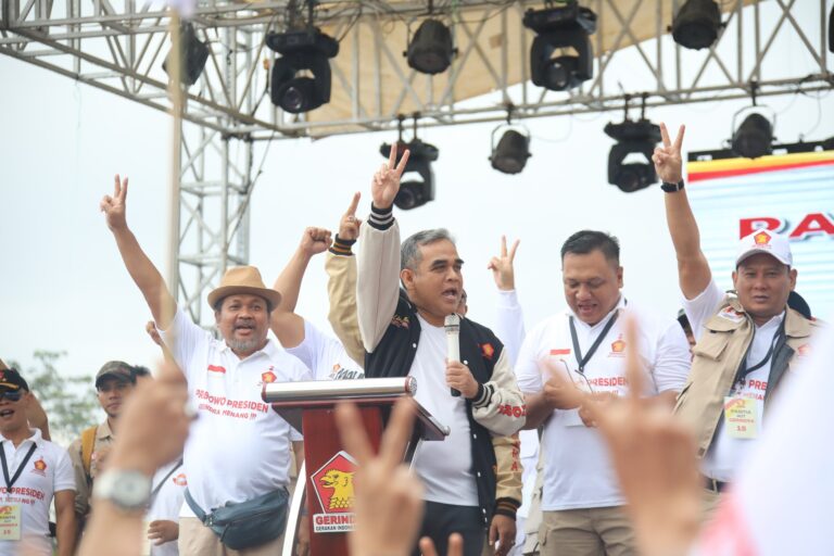 Hadiri HUT ke-15 Tahun di Depok, Muzani Tegaskan Kader Gerindra Harus Menangkan Prabowo jadi Presiden 4 329981983 508157831251817 4242375695749157259 n