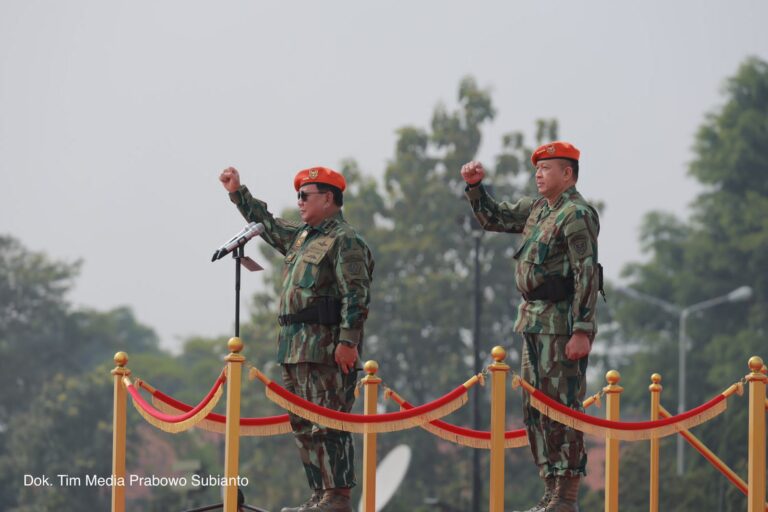 Kontribusi Nyata untuk Perkembangan TNI AU, Prabowo Diangkat Warga Kehormatan Kopasgat 4 WhatsApp Image 2023 03 16 at 09.00.21