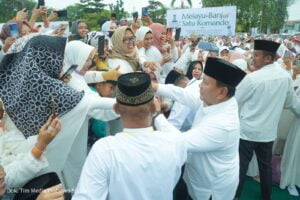 Menhan Dampingi Presiden Istighosah di Tabalong Kalimantan Selatan, Prabowo: Betah Untuk Singgah 6 WhatsApp Image 2023 03 17 at 13.38.36