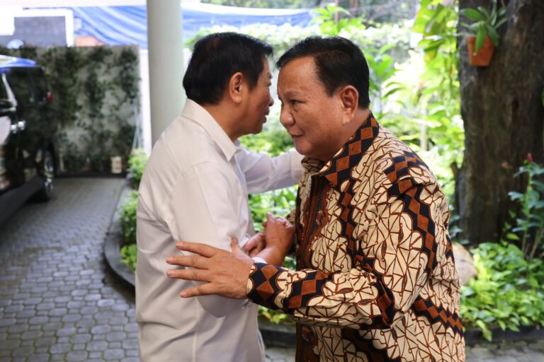 Momen Silaturahmi Lebaran Pak Prabowo ke Kediaman Agum Gumelar 4 WhatsApp Image 2023 04 25 at 17.28.20