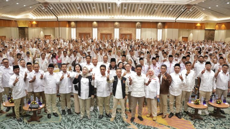 Konsolidasi Pengurus Partai Gerindra se-DKI Jakarta, Sufmi Dasco Ajak Kader Gerindra Bergerak Wujudkan Prabowo Presiden 4 dascojakarta