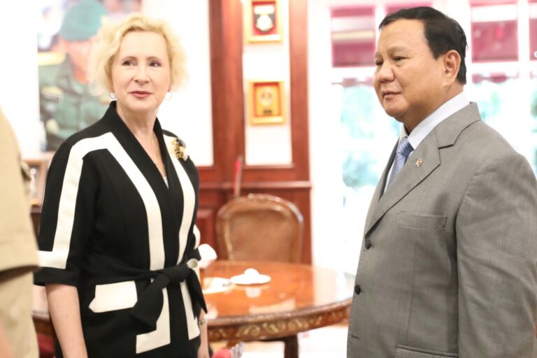 Terima Dubes Rusia, Prabowo Utarakan Masukan untuk Perdamaian 4 WhatsApp Image 2023 06 07 at 09.48.20
