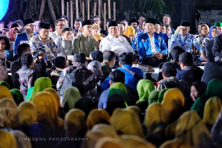 Prabowo Didampingi Gibran di Acara PMII: Pemimpin Hari Ini dan Masa Depan 4 WhatsApp Image 2023 06 24 at 09.47.53