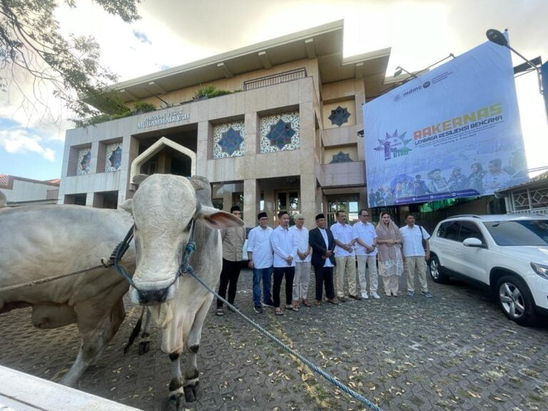 Pak Prabowo Salurkan Puluhan Hewan Qurban ke Ponpes-ponpes dan Ormas Keagamaan di Jawa Timur 4 WhatsApp Image 2023 06 29 at 17.06.32
