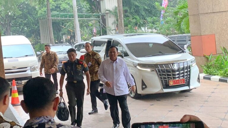 Prabowo Hadiri Acara Rakernas Paguyuban Marga Simbolon 4 01h4q7j6by8152w5ev6ftzp3br