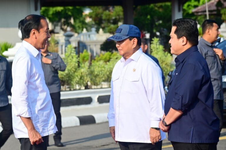 Berangkat Bareng dengan Pesawat Presiden ke Malang, Prabowo dan Erick Lengket di Solo 4 WhatsApp Image 2023 07 24 at 09.38.16