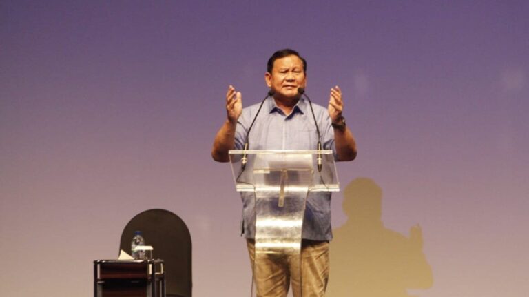 Peringatan Prabowo ke Semua Partai Koalisi: Menteri Jangan Cari Uang dari APBN APBD 4 disinggung tiga kali kalah prabowo pejuang tak ada kalahnya 02092023 153836