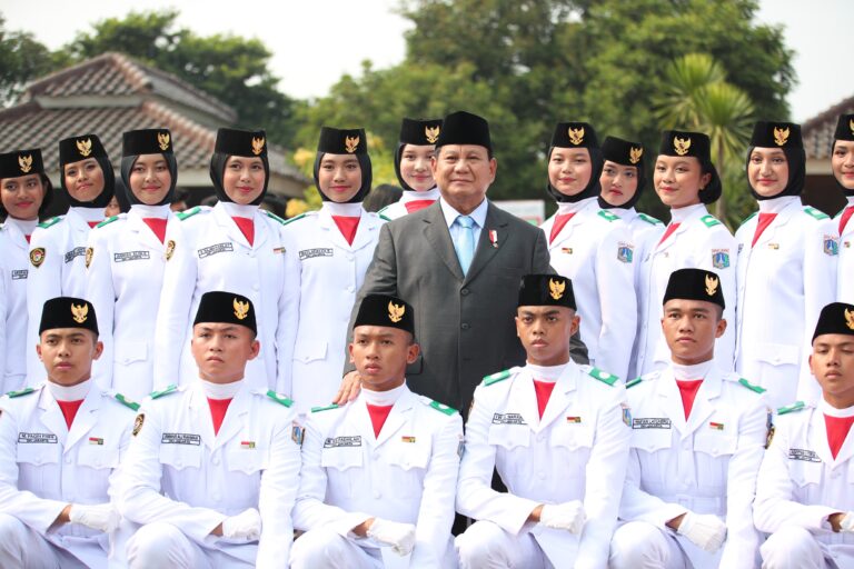 Menhan Prabowo Hadiri Upacara Hari Kesaktian Pancasila 4 WhatsApp Image 2023 10 01 at 16.07.06