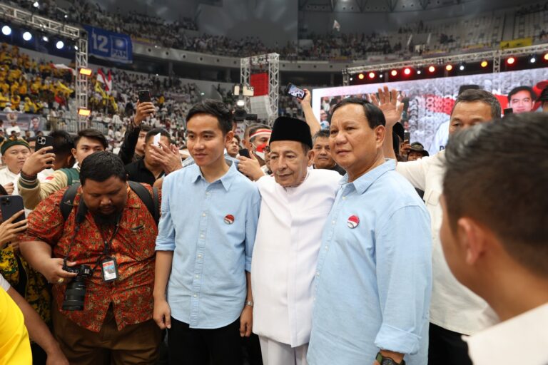 Habib Luthfi Puji Prabowo Pilih Gibran Jadi Cawapres: Pilihan Tepat 4 WhatsApp Image 2023 10 25 at 14.31.44 1e17a390