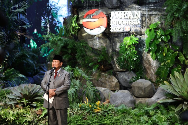 Prabowo Buka Diskusi Menhan se-ASEAN: Semoga Hasilnya Positif 4 WhatsApp Image 2023 11 16 at 17.59.36 fa13b6e5