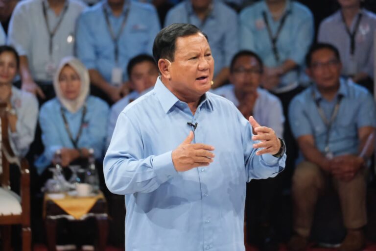 Prabowo Tegaskan Perhatian dan Fokusnya yang Setara untuk Semua Matra TNI 4 WhatsApp Image 2023 12 12 at 20.37.58 49c87928