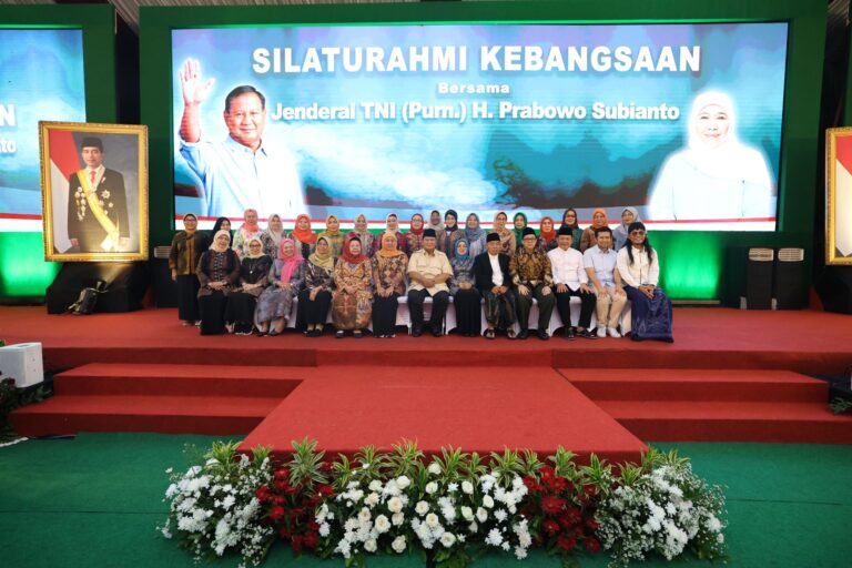 Gelar Silaturahmi Kebangsaan dengan 1.600 Muslimat NU dan Relawan Jawa Timur, Prabowo Ucapkan Terima Kasih 4 IMG 8380