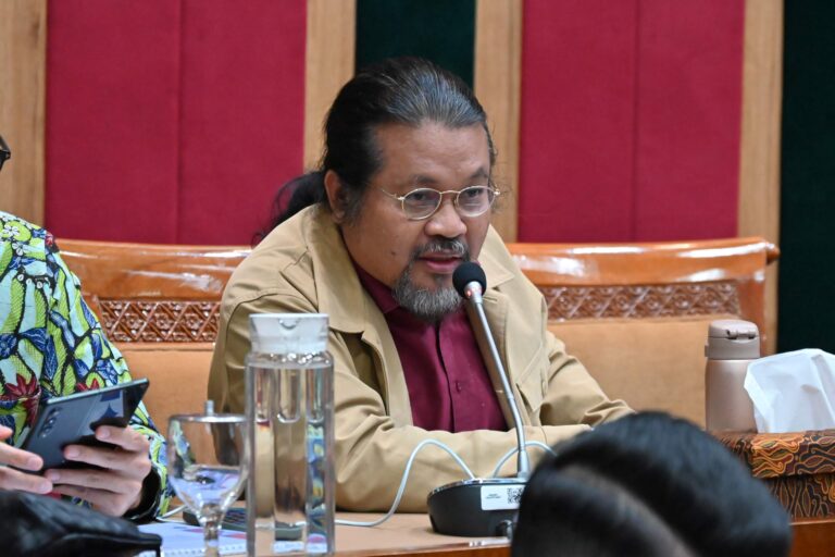 Nuroji Dorong Kemenparekraf Permudah Regulasi Permodalan untuk UMKM 4 Kepala20240313152825