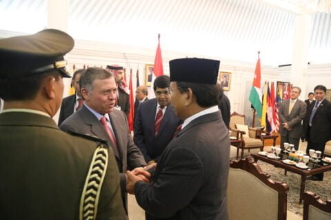 Prabowo bercengkrama dengan Raja Yordania