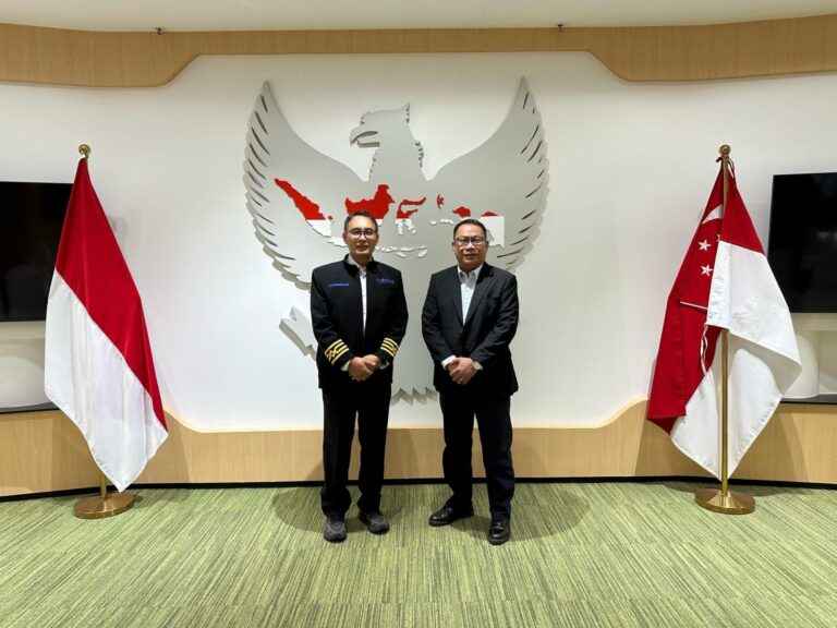 Hadiri Singapore Maritime Week, Fary Francis Dukung Efisiensi Ekosistem Logistik Nasional. 4 WhatsApp Image 2024 04 18 at 12.08.43