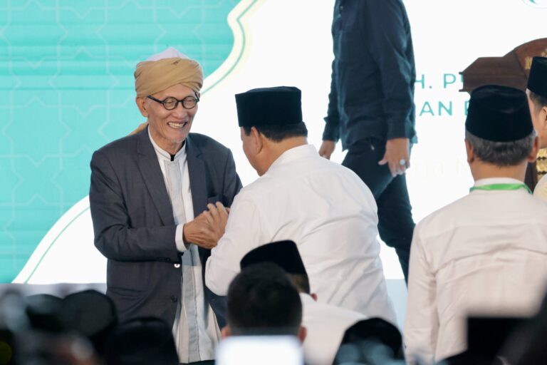 Rais Aam PBNU Doakan Pemerintahan Prabowo, Kenang Kebersamaan Sejak 1996 4 WhatsApp Image 2024 04 28 at 17.15.44 8b08d80d