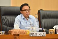 Wakil Ketua Komisi VII DPR RI Bambang Haryadi saat memimpin Rapat Dengar Pendapat RDP Komisi VII D20240603164134