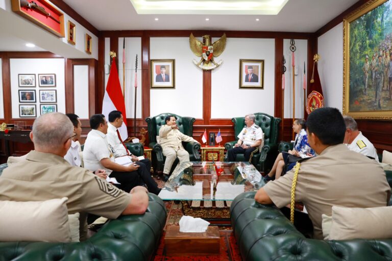 Prabowo Terima Kunjungan Komandan Koopsus AS, Bahas Perkuatan Kemitraan 4 WhatsApp Image 2024 08 23 at 13.16.04 e4717f08