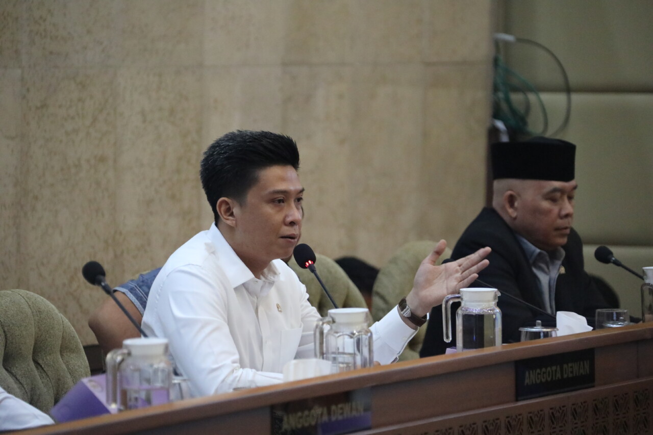 VKda dushda yalangoch