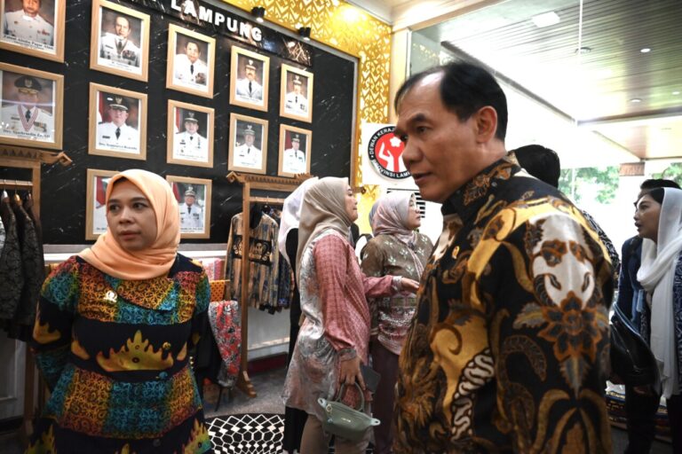 Legislator Minta Pemerintah Beri Kemudahan Permodalan dan Perizinan Industri Kecil Menengah 4 Haryo