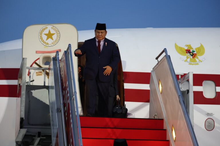 Prabowo Tiba di Tanah Air dari Kunjungan Kerja ke Enam Negara 4 WhatsApp Image 2024 11 24 at 08.07.47 8e5eefa2