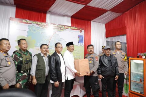 Haji Rokhmat Ardiyan Monitoring Persiapan Natal 2024, Sampaikan Pesan Perdamaian Presiden Prabowo 17 3d4ec16bbbb4e711c4a7e22b3371d170