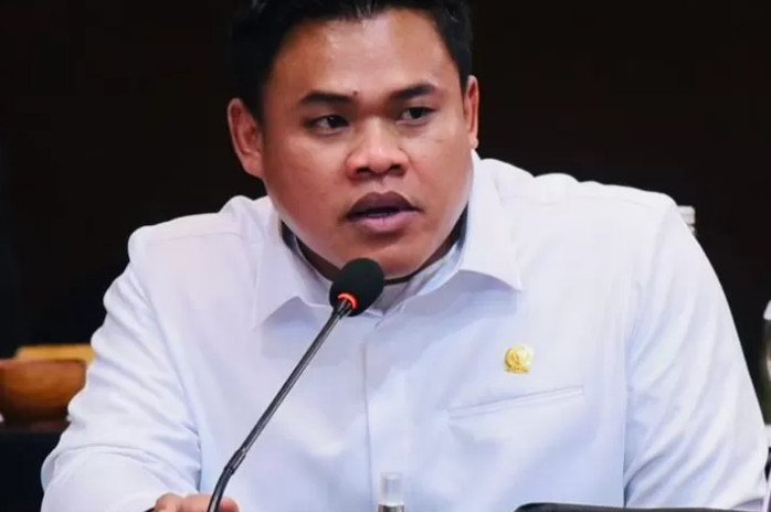Adik Sasongko Apresiasi Layanan Autogate dan Immigration Lounge di Bandara Juanda 4 Screenshot 20