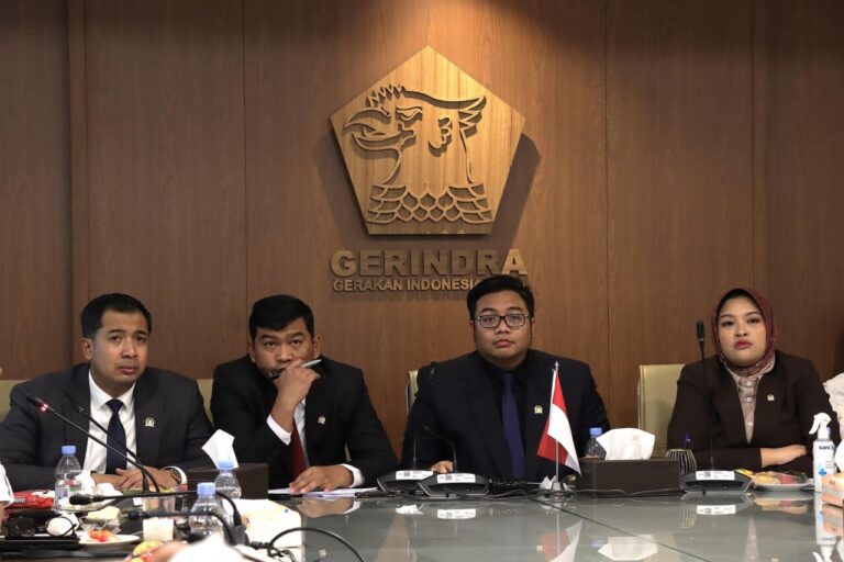 Nakhodai HUT ke-17 Gerindra di DPR RI, Kawendra: Ini Momentum Sakral, Harus Sukses 4 WhatsApp Image 2025 01 23 at 07.11.11 e78aae9f
