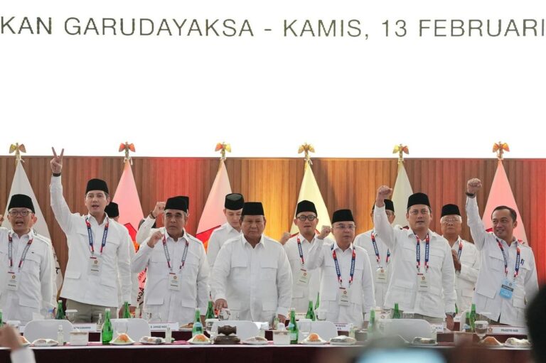 Sekjen Gerindra: KLB Putuskan Prabowo Ketum 2025-2030 4 WhatsApp Image 2025 02 13 at 20.55.47 c5f3c64f