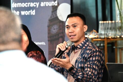 Wakil Ketua BKSAP DPR RI Muhammad Husein Fadlulloh dalam Focus Group Discussion FGD bertajuk Men20250320110827