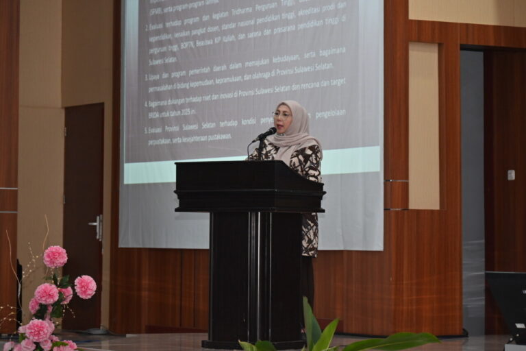 Pendidikan Inklusif Siap Diperjuangkan di Revisi UU Sisdiknas 4 Wakil Ketua Komisi X DPR RI Himmatul Aliyah saat memimpin pertemuan kunjungan kerja reses Komisi X 20250412165940