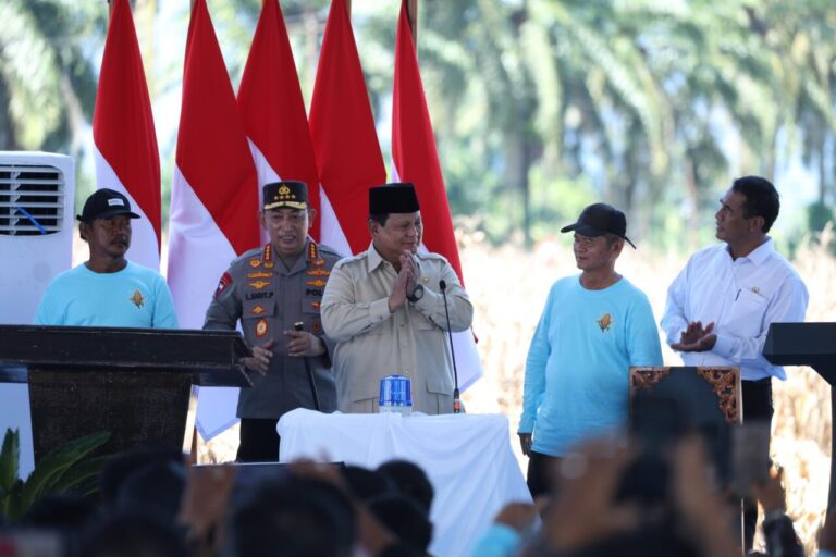 Produksi Jagung Indonesia Berhasil Naik Hampir 50%, Prabowo: Hasil Keringat dan Hati yang Bersih 4 WhatsApp Image 2025 06 05 at 15.16.32 a374e38b