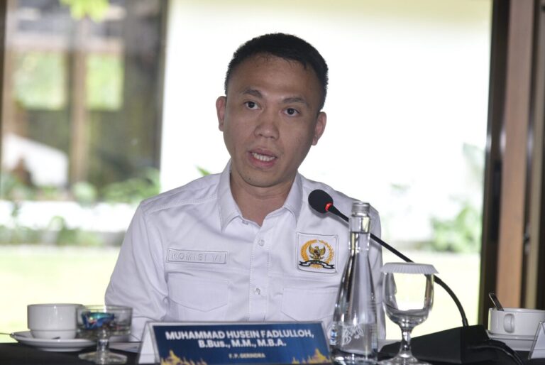 Anggota Komisi VI DPR RI Muhammad Husein Fadlulloh saat kunjungan kerja Komisi VI DPR RI ke Magelang20250714105939