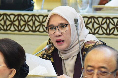 Dukung Penyesuaian Anggaran Kementan 2026 untuk Swasembada Pangan 14 Anggota Komisi IV DPR RI Kartika Sandra Desi dalam Rapat Kerja Komisi IV DPR RI bersama Menteri Pert20250903175614