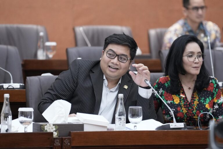 Kawendra : Perubahan UU BUMN Bukti Kepekaan Pemerintah Serap Aspirasi Rakyat 4 WhatsApp Image 2025 09 26 at 14.43.48 9a440d3e