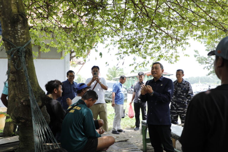 Dermaga Babakan Mengalami Pendangkalan Parah, Rokhmat Ardiyan Serap Aspirasi Nelayan Pangandaran 4 H5A3922