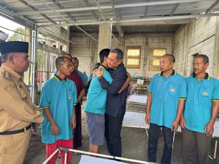 Kunjungi Rumah ODGJ di Tambakbaya, Rokhmat Ardiyan Tersentuh hingga Meneteskan Air Mata 4 WhatsApp Image 2025 12 19 at 06.14.07