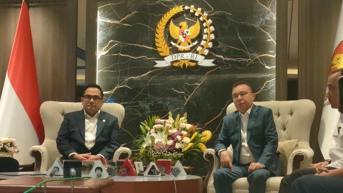 DPR RI Pastikan Tak Bahas RUU Pilkada, Revisi UU Pemilu Jadi Fokus Utama 4 sufmi dasco 2