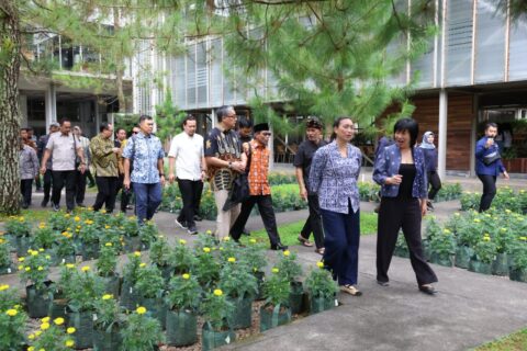 Komisi VII DPR RI Dorong Pariwisata Berbasis Inovasi dan Hilirisasi Produk Lokal 17 rahayu