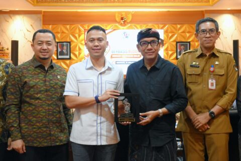 Husein Fadlulloh: Diplomasi Parlemen Perkuat Daya Saing Daerah dan Dukung Agenda Global Indonesia 17 husein 1